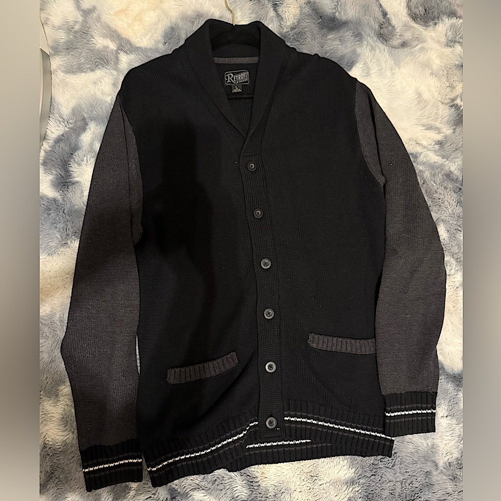 Retrofit Men’s Black Cardigan